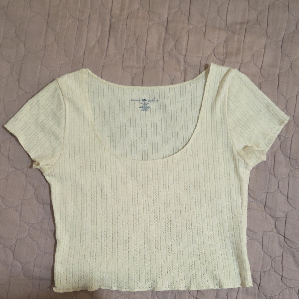 Brandy Melville Cream Ribbed Crop T-Shirt